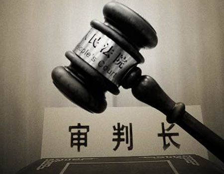郑州问律师：刑事案件立案后是传唤还是抓人，在立案侦查阶段可以请律师吗